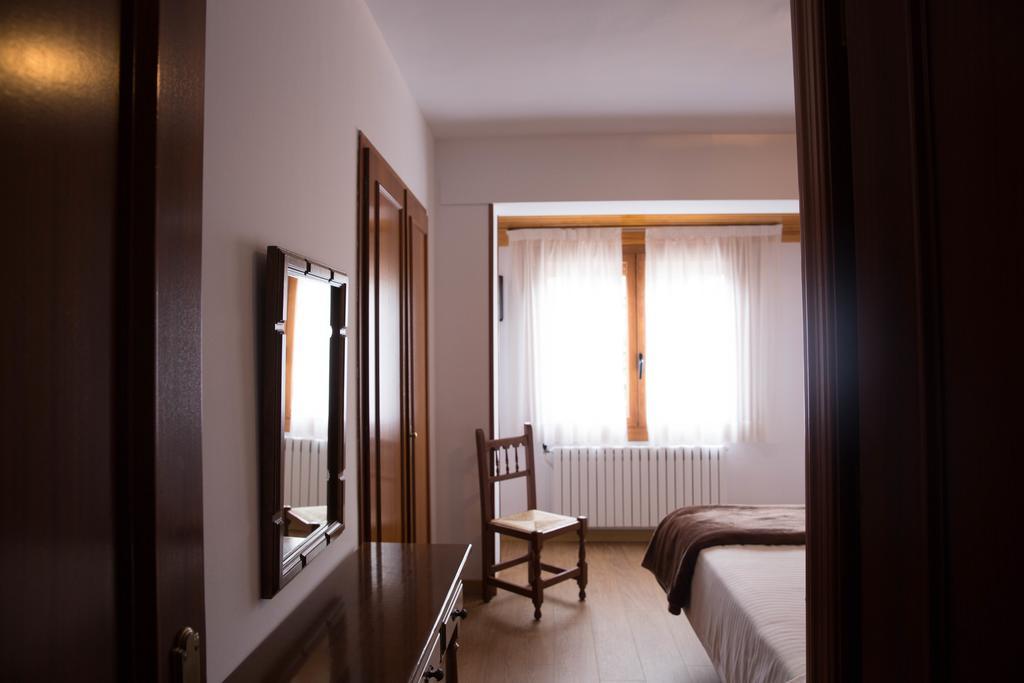 Hotel Bruna Esterri D'Aneu Εξωτερικό φωτογραφία