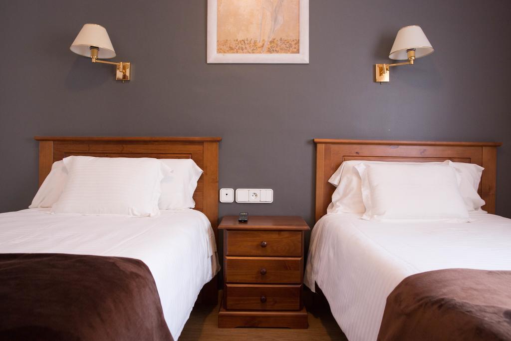 Hotel Bruna Esterri D'Aneu Εξωτερικό φωτογραφία