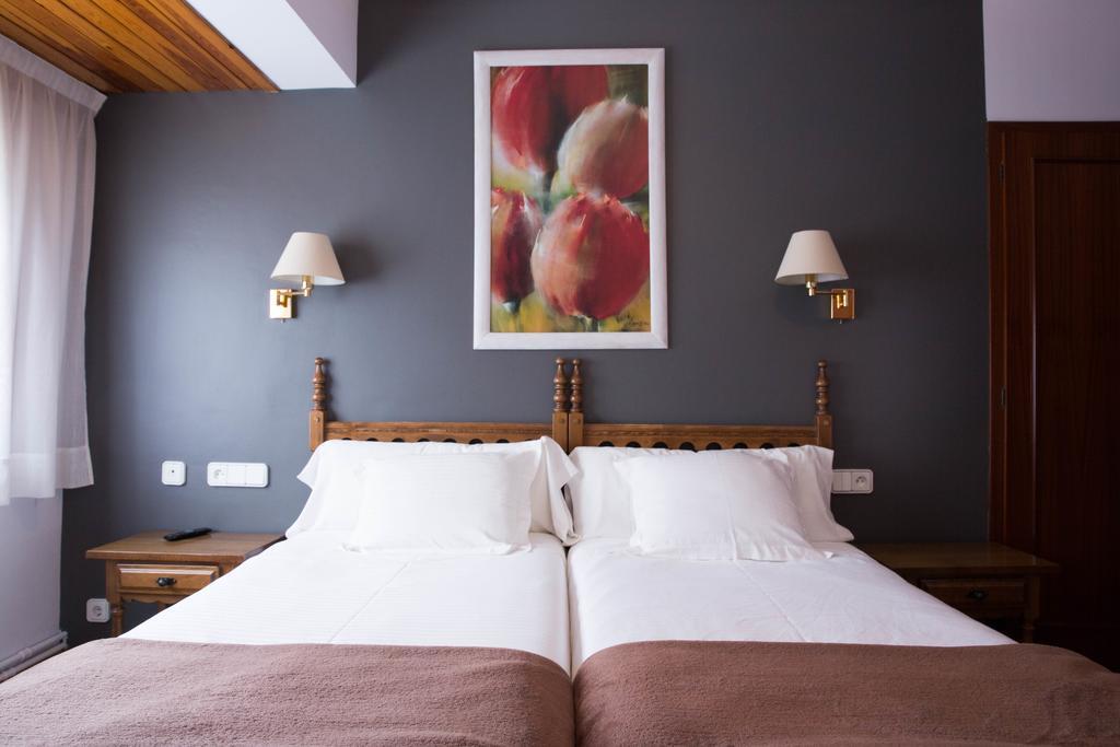 Hotel Bruna Esterri D'Aneu Εξωτερικό φωτογραφία