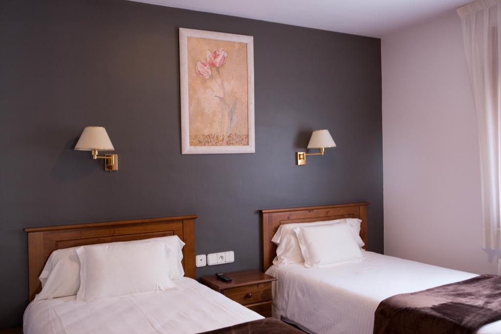 Hotel Bruna Esterri D'Aneu Εξωτερικό φωτογραφία